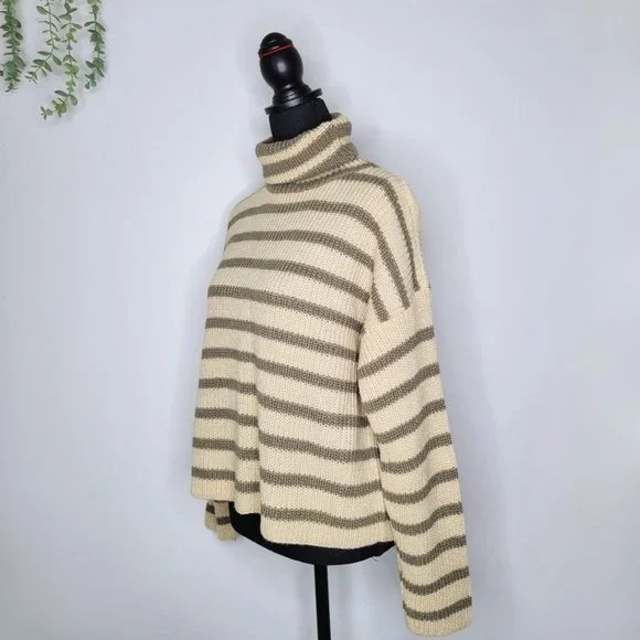 BEIGE/CREAM/GRAY STRIPPED TURTLENECK SWEATER FOR WOMEN - Picture 2 of 7